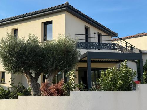 Villa zen bord de mer