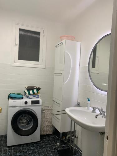 Koupelna v ubytování Spacious appartement near the beach