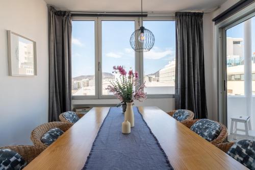 Canteras Ocean Terrace - Atico con terraza y vistas a las Canteras