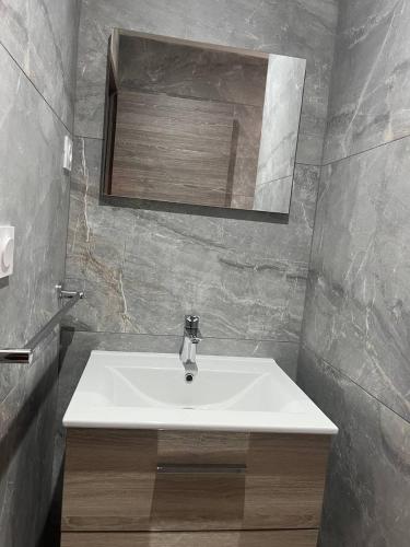 Le luxe au pied du pilat - 6 voyageursにあるバスルーム