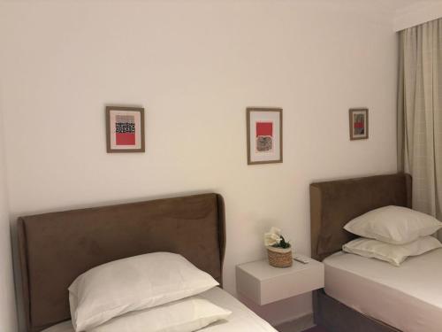 Katil atau katil-katil dalam bilik di For Rent Classy Flat with a Panorama View at Madinaty