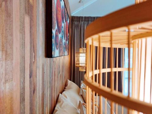 Télévision ou salle de divertissement dans l'établissement Sea Escapes Resort