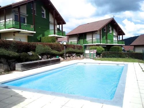 Chalet chaleureux à Gérardmer, vue pistes, 4 pers.