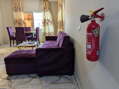 Residence Romacy moyen appartement 2 chambres avec balcon à Ahala, quartier résidentiel de Yaoundé