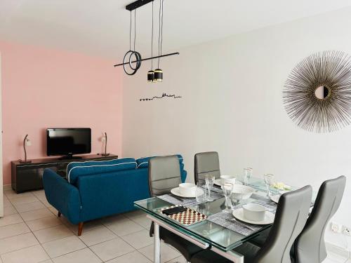 Appartement T2 avec parking dans residence face Remparts