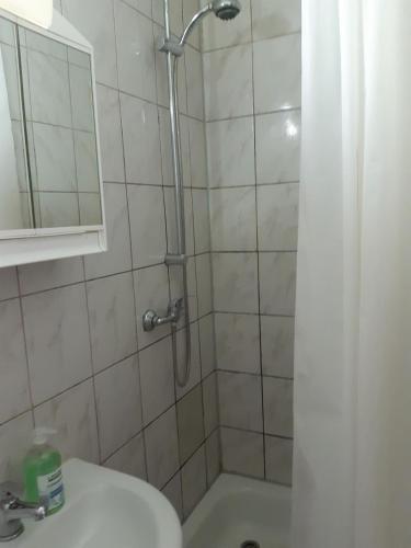 2-Rent Group Hostel Apartments EVE74にあるバスルーム