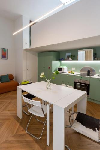Loft moderno con patio privato a 100m dalla metro - La Taniere