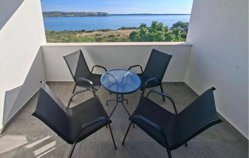 Lovely Apartment In Rtina With Wifi