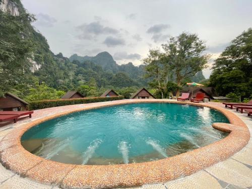 Gallery image of The Cliff and River Jungle Resort ภูผาและลำธารรีสอร์ท in Ban Bang Thong