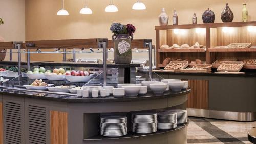 Jídlo v hotelu nebo okolí