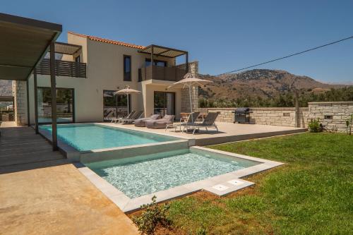 Villa Zen Hera by PosarelliVillas