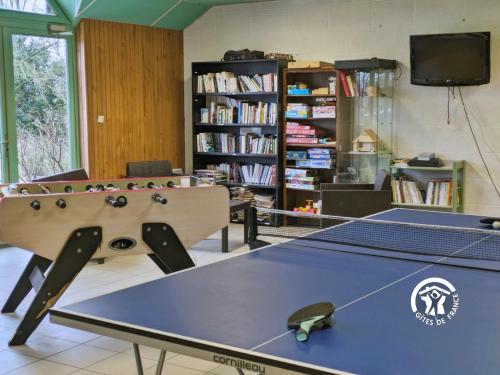 Stolní tenis v ubytování Chalet Le Brochet nebo okolí