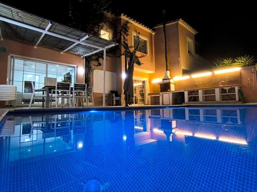 LEON INMO Villa Carmina - 12903