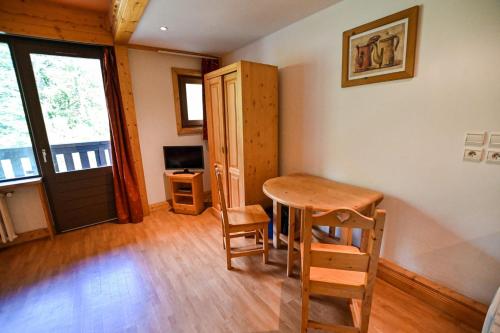 Istumisnurk majutusasutuses Bright Studio With Balcony