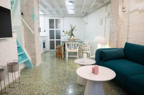 3Bed Loft 500m from Monastiraki Sq