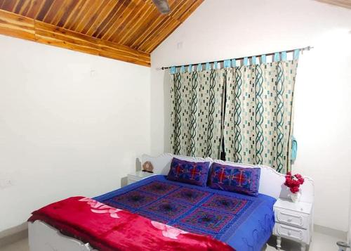 Katil atau katil-katil dalam bilik di Sobuj Potro Authentic Stay