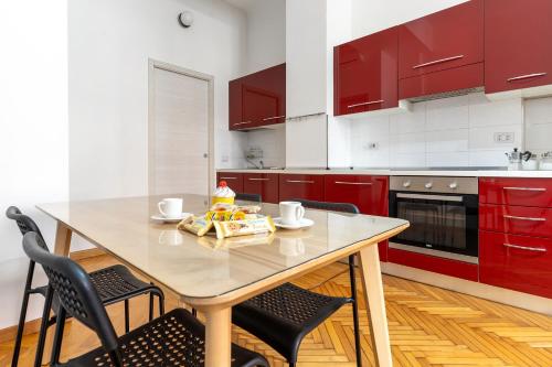 Elegant Apt near Bocconi