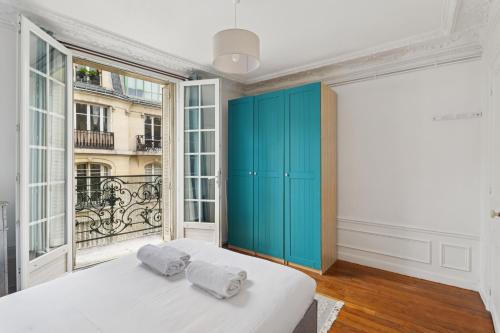 Haussmannian and Central - Montmartre and Sacré-Coeur
