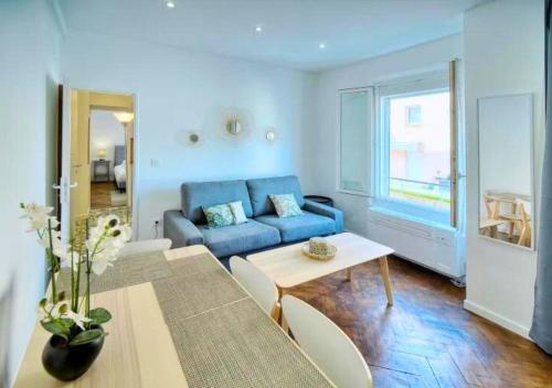 LOENA CANNES CENTRE - Appartement entier 2 pièces - 4 personnes - proche croisette palais festival plage - internet gratuit - climatisation - non fumeur