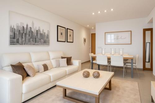 Khu vực ghế ngồi tại Les DEVESES DENIA GRUPOBLAZQUEZ