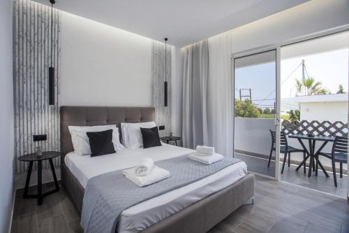 Φωτογραφία από το άλμπουμ του Vickys Faliraki στο Φαληράκι