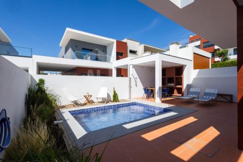 Villa Terracota by ACasaDasCasas