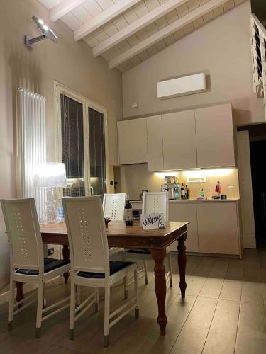 Suite with 3 terraces at Ponte Vecchio