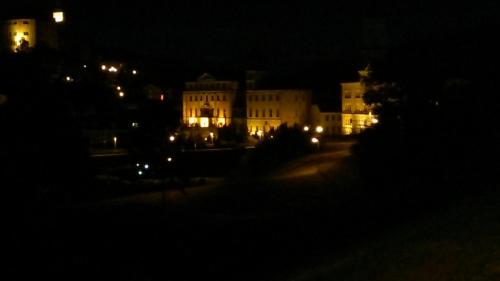 a lit up building at night with lights at Ferienwohnung Anna in Greiz