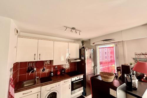 Beautiful 65 m flat