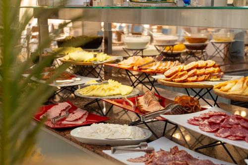 Mad på hotellet eller i nærheden