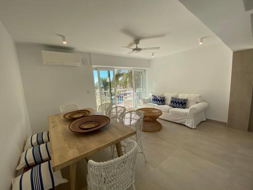 New Apartment Sea-View San Juan Beach