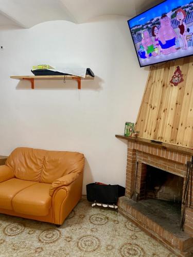Μια τηλεόραση ή/και κέντρο ψυχαγωγίας στο Il Viaggiatore Roccacinquemiglia
