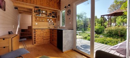 Taman di luar Gästehaus 26 I 2