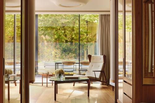 Grand Terrace Suite