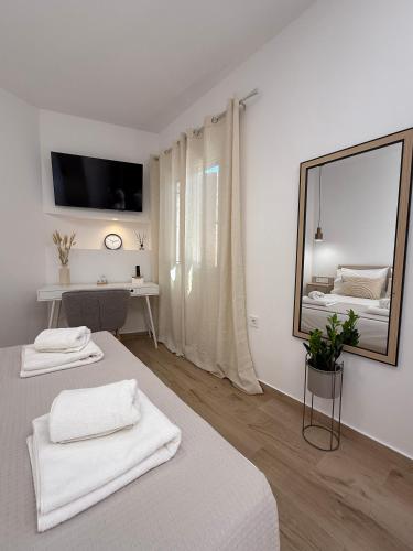 Calm Joy & J - Alley