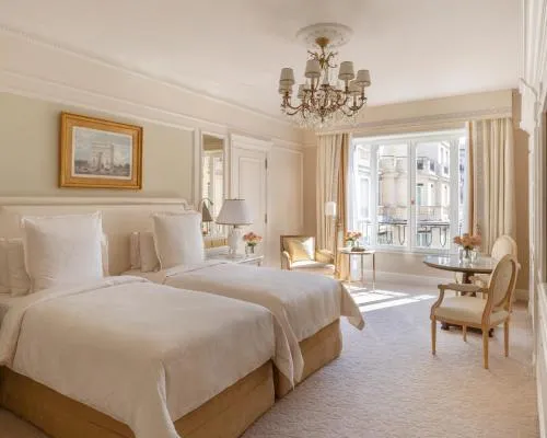 Four Seasons Hotel George V Paris photo 12