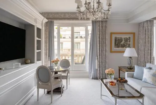 Four Seasons Hotel George V Paris photo 13