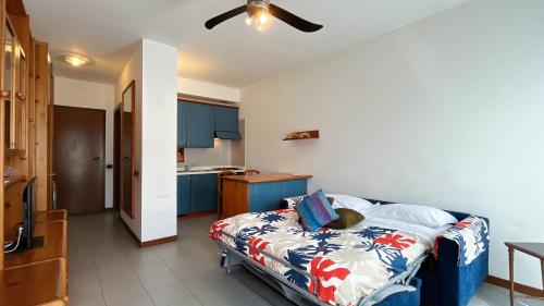 Postel nebo postele na pokoji v ubytování Raffaello Apartment - Affitti Brevi italia