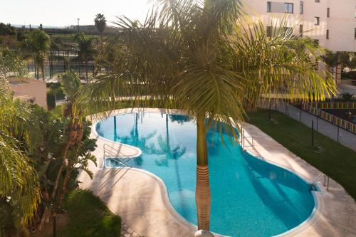 Beautiful apartment with pool and gardens