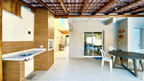 Gambar di galeri bagi Piscina e Wi-Fi -Frente para o Mar triplex di Guaratuba