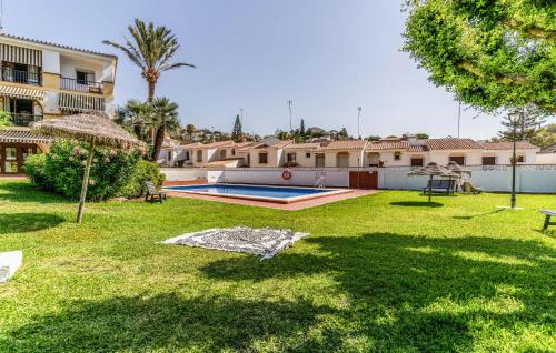 Gorgeous Apartment In Málaga With Swimming Pool