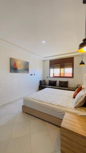 Comfy Surf Houseにあるベッド