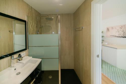 WELCS APARTAMENTO 277 EMP con vistas al canal