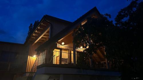 B&Bが所在する建物