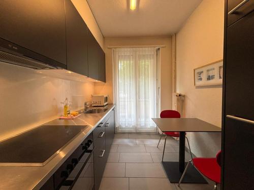 Spacious 1BR near Lake and Opera - Mill 3 11