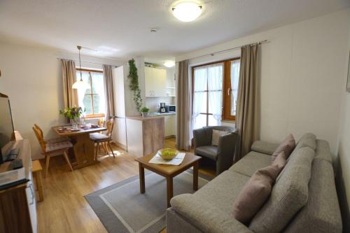 Posezení v ubytování Ferienresidenz Chiemseestrand - Apartment 24