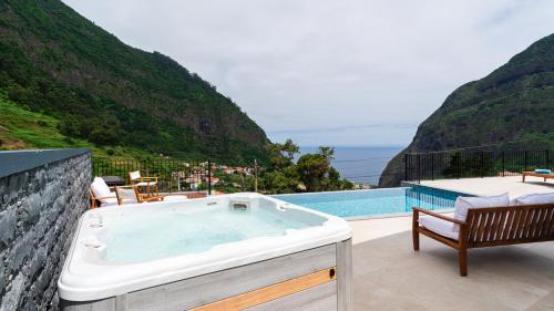 Gallery image of Elysium by LovelyStay in São Vicente