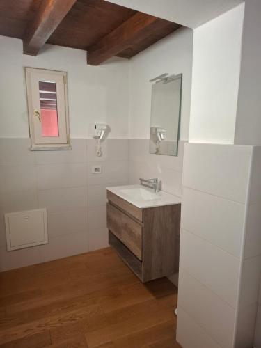 Imagen de la galería de Hotel Palazzo Costa RTA, en Beverino