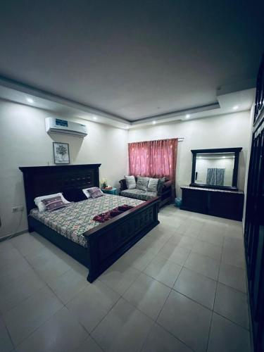 Budget Hostel Rooms