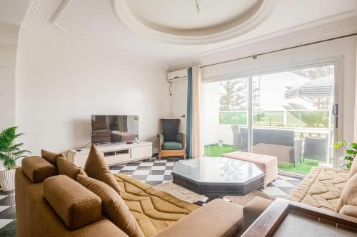 Ruang duduk di Océan breeze ,see view apartment